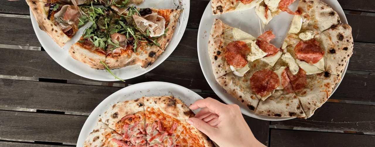 Pizza på Dalmål Kafé & Hantverk.